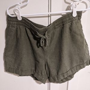 4-inch seam pull-on shorts